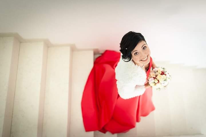abito rosso da sposa realizzato da elena spose nove