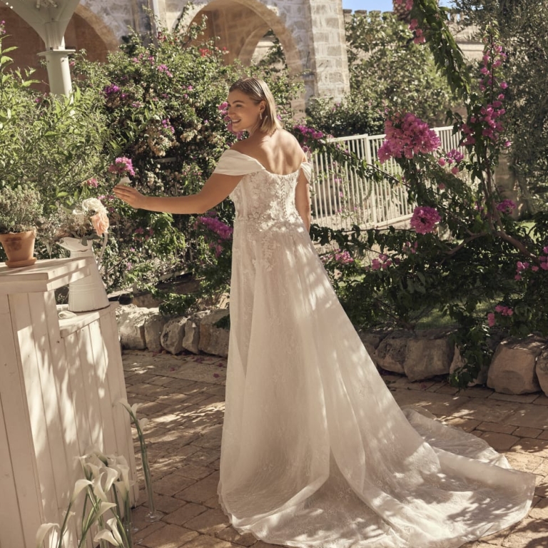 elena spose 18