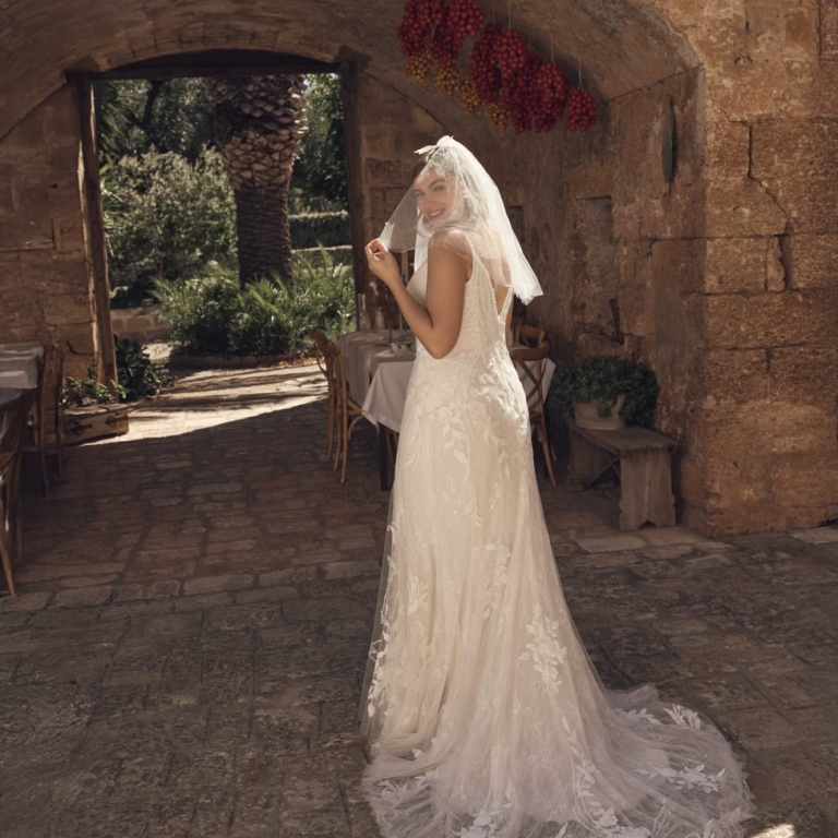 elena spose 24