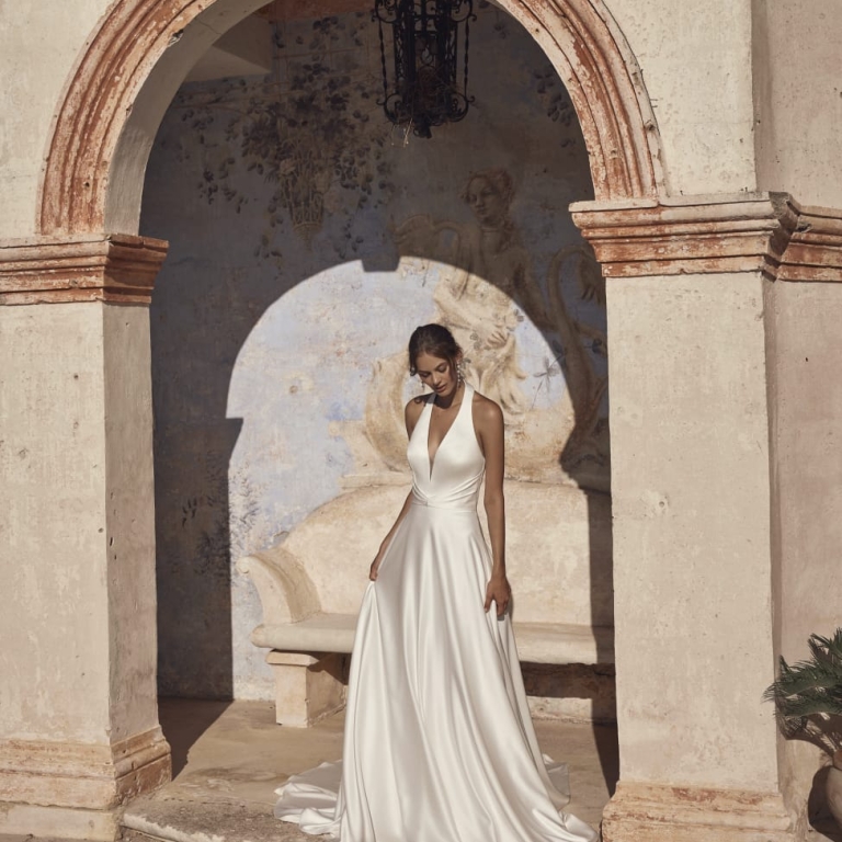 Elena spose 30