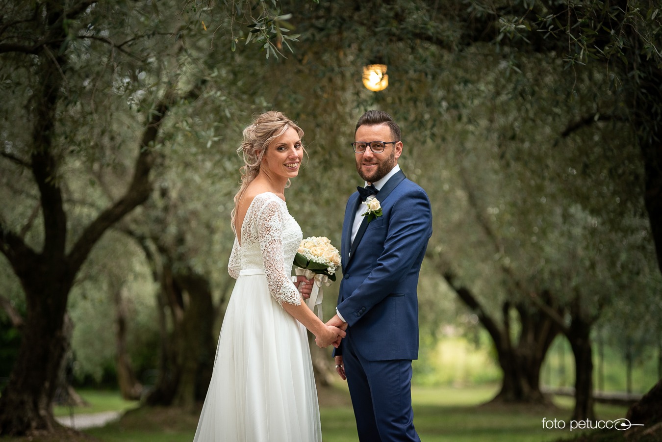 real wedding elena spose corpetto in pizzo abito da sposa 2020