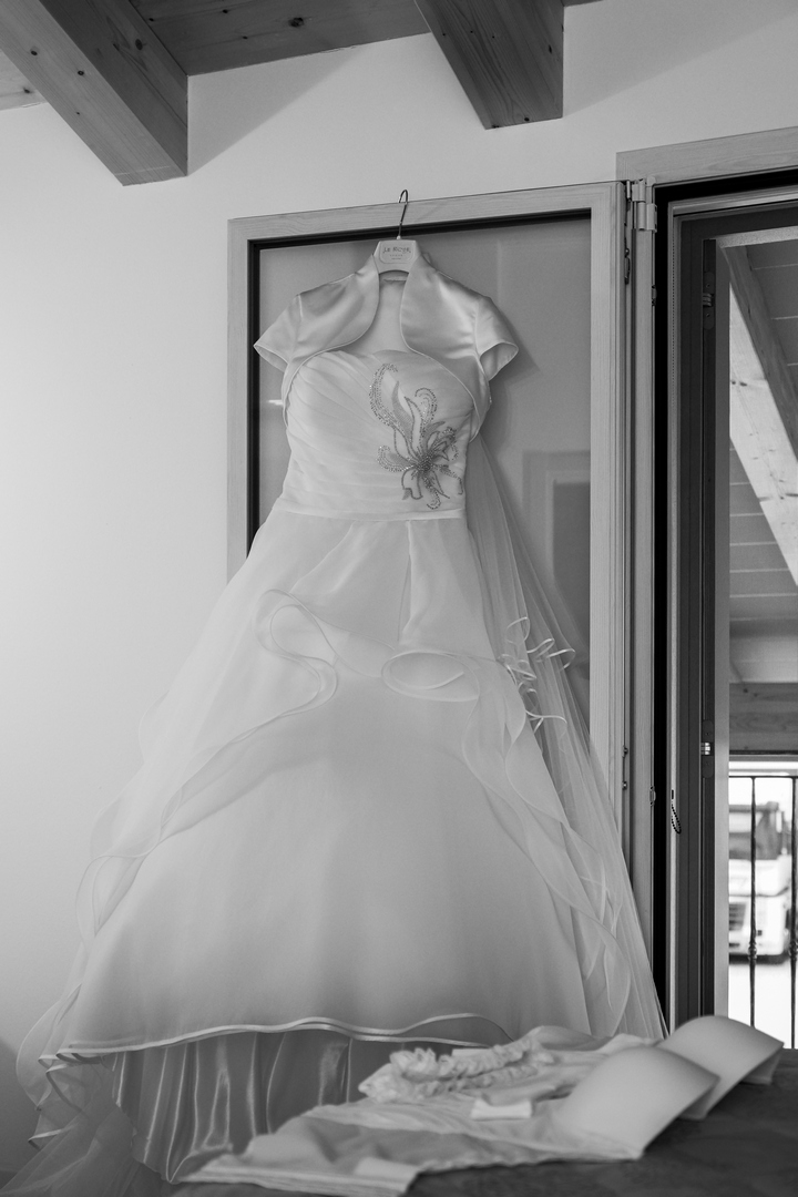 vestito da sposa realizzato su misura da elena spose atelier a nove per chiara